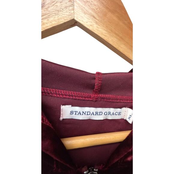 Standard Grace Crushed Velvet Hoodie XL Burgundy Floral Embroidered Zip‎ Jacket - Picture 3 of 7